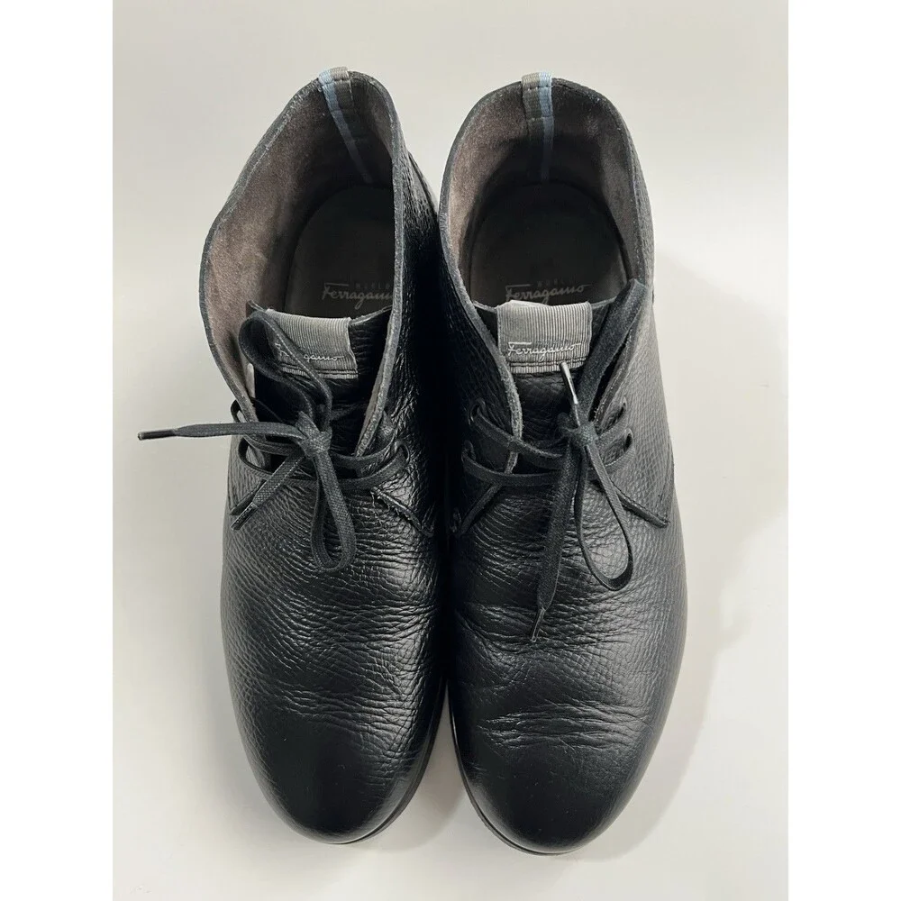 Salvatore Ferragamo World Men’s Black Leather Chukka Boots Round Toe Size 7.5
